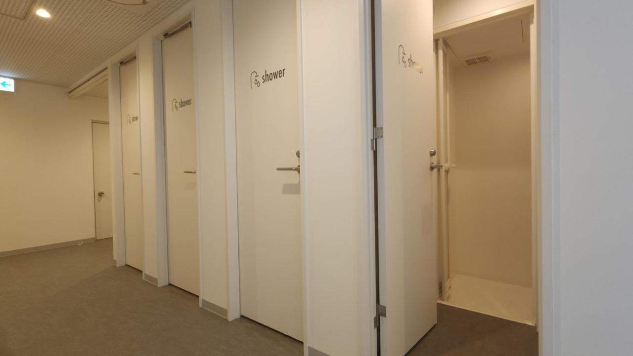 Acro Capsule Hotel Namba Dotonbori Osaka Exteriör bild